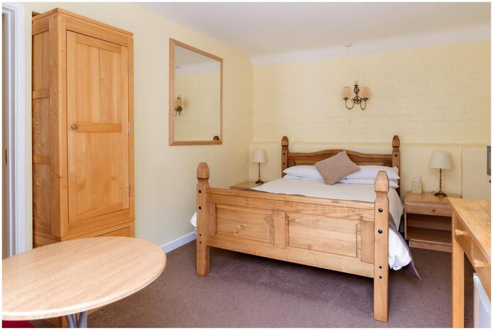 Kingfisher Barn Bed&Breakfast Abingdon-on-Thames Exterior foto